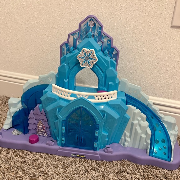 Little People Frozen castle (characters not included) - Picture 1 of 2